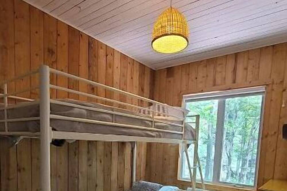 Photo of Bedroom in Saint-Etienne-De-Bolto