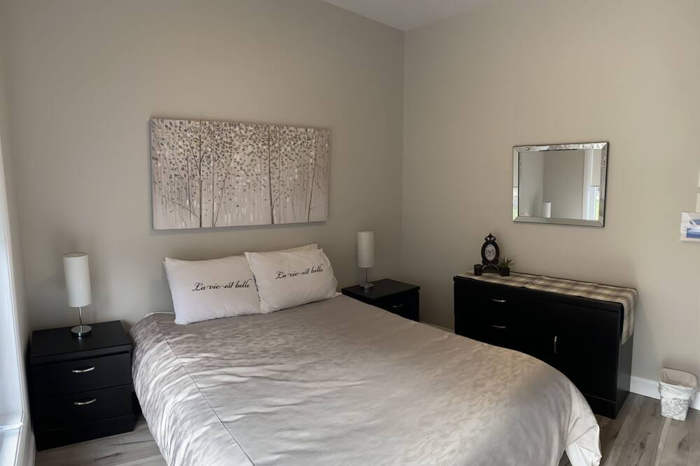 Photo of Bedroom in Saint-Jean-de-Matha