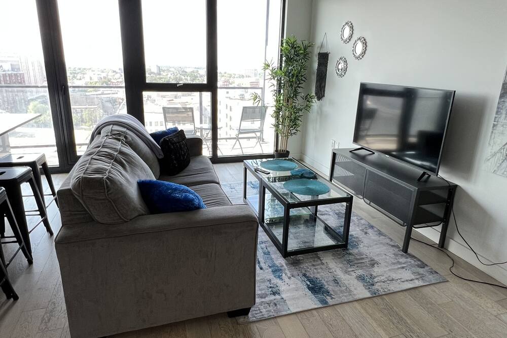 Photo of Livingroom in Downtown Winnipeg