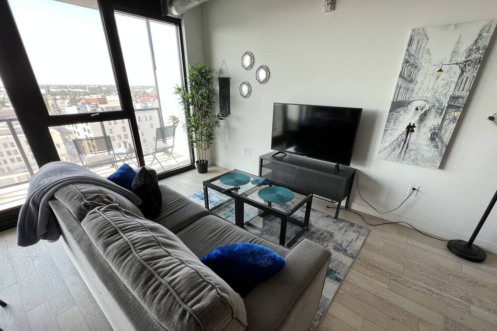 Photo of Livingroom in Downtown Winnipeg