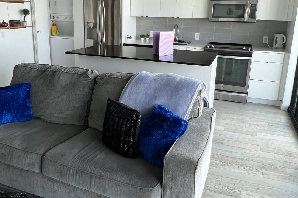 Photo of Livingroom in Downtown Winnipeg
