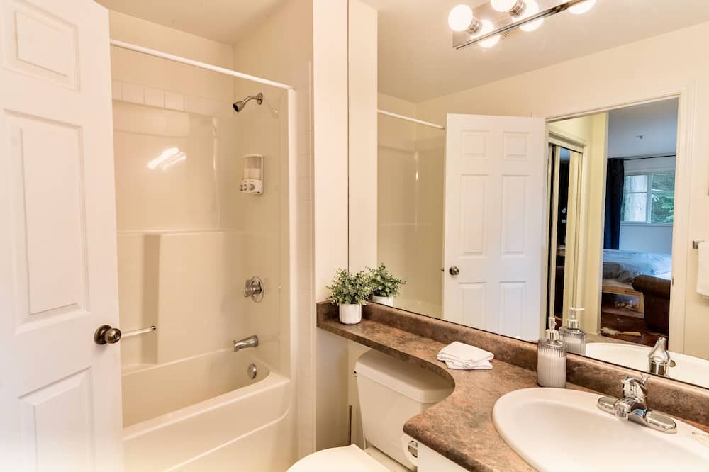 Photo of Bathroom in Port Moody