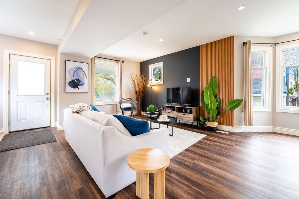 Photo of Livingroom in Stratford