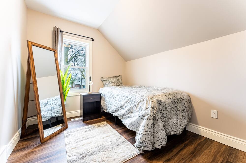 Photo of Bedroom in Stratford