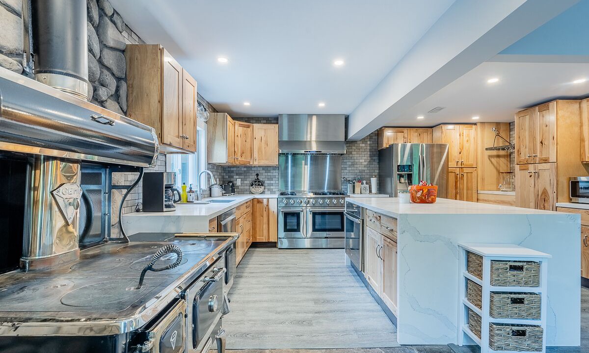 Photo of Kitchen in North Kawartha