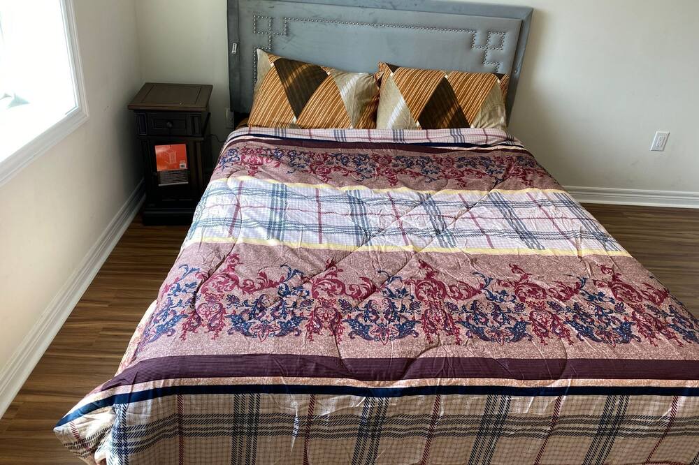 Photo of Bedroom in Markham