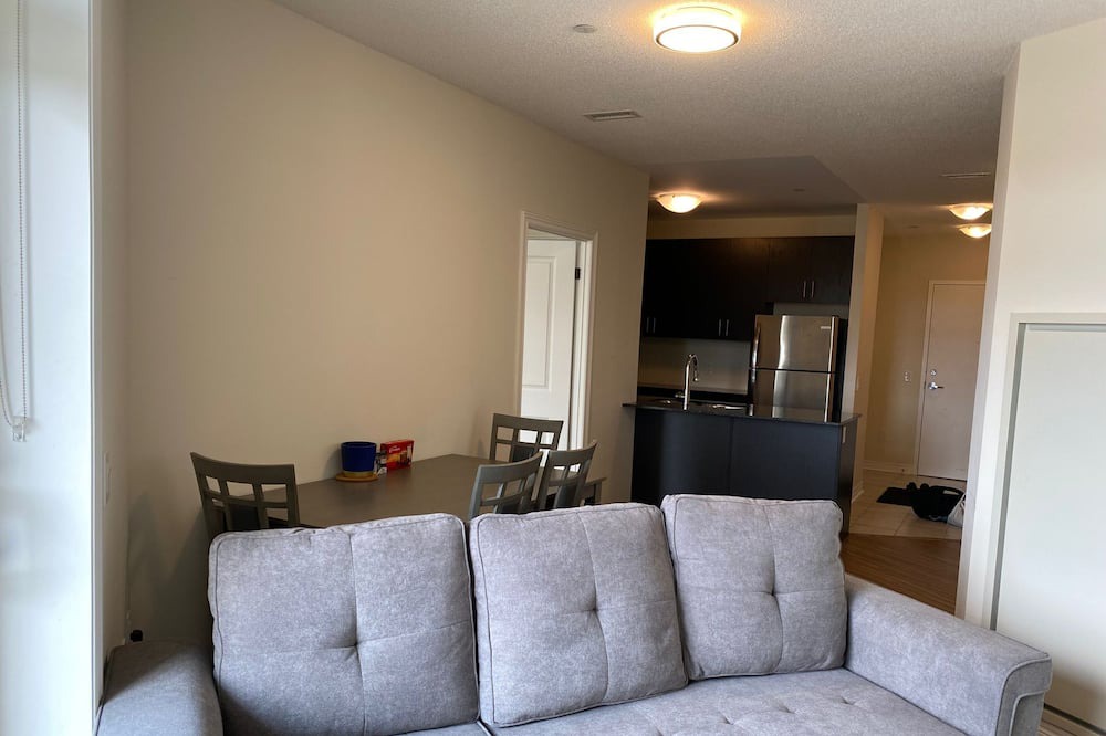 Photo of Livingroom in Markham
