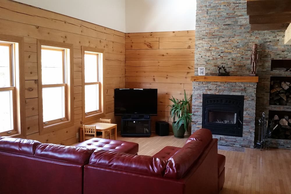 Photo of Livingroom in Mauricie