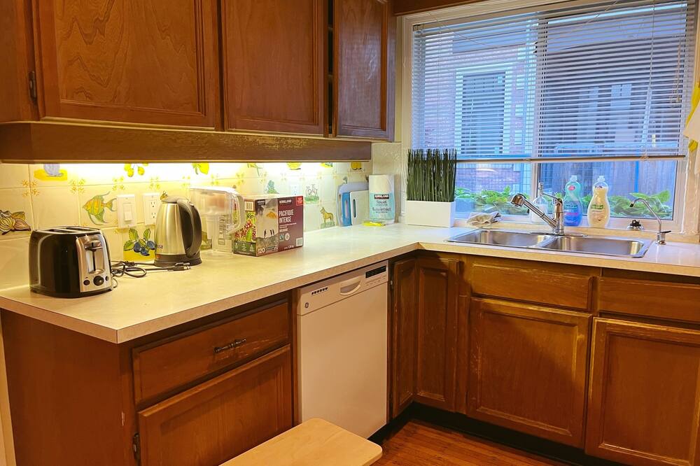 Photo of Kitchen in Kerrisdale