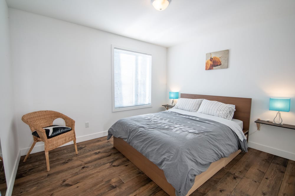 Photo of Bedroom in Entrelacs