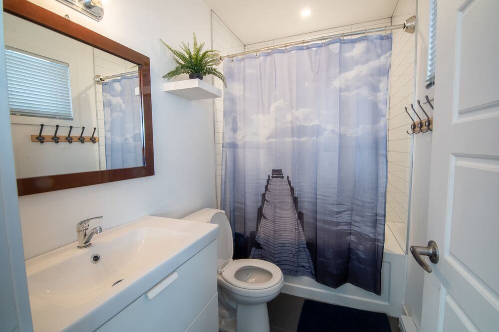 Photo of Bathroom in Entrelacs