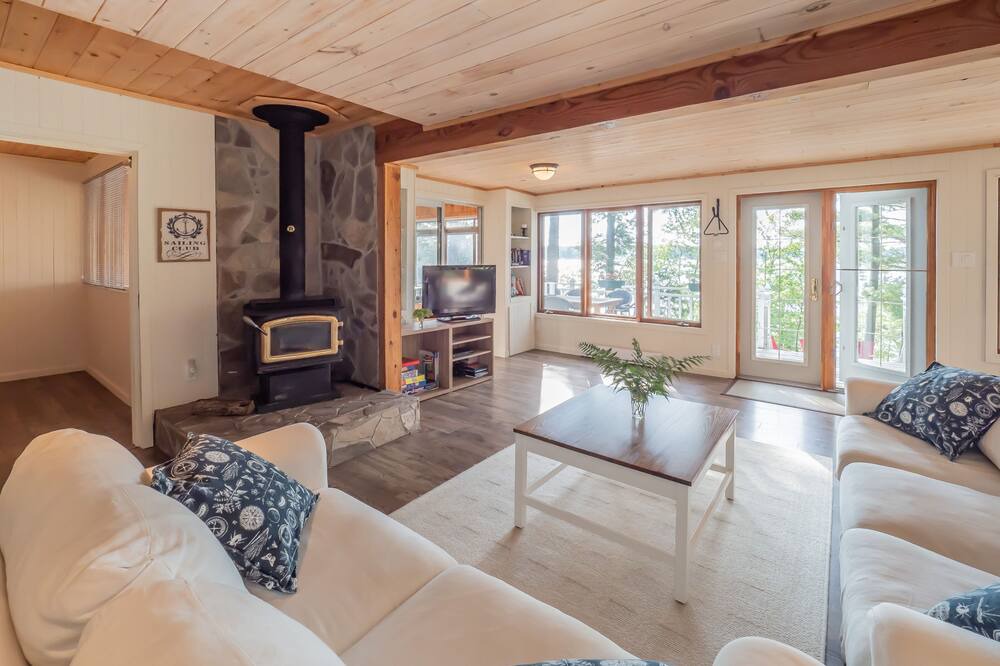 Photo of Livingroom in Bala