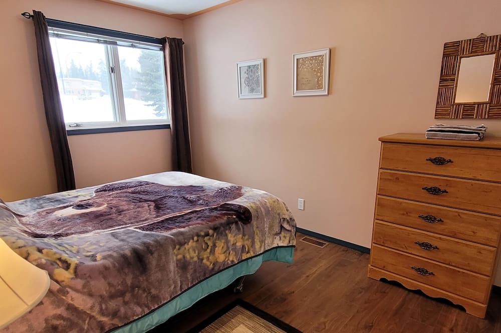 Photo of Bedroom in Whitehorse