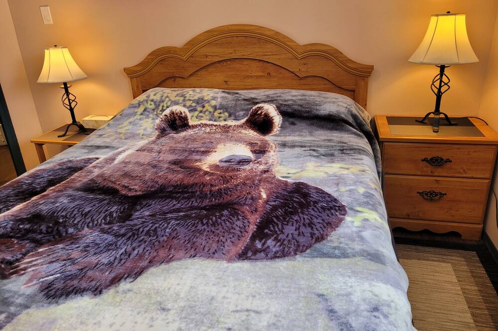Photo of Bedroom in Whitehorse