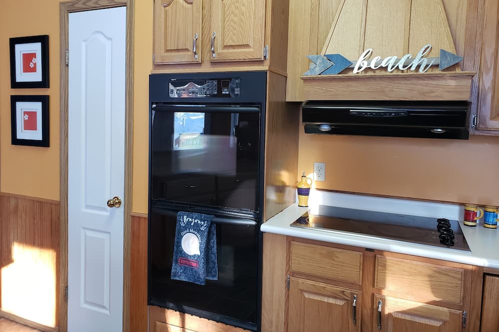 Photo of Kitchen in Whitehorse