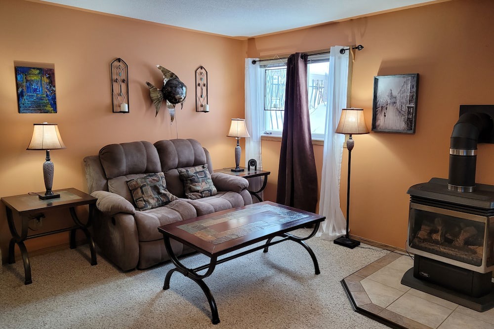 Photo of Bedroom in Whitehorse