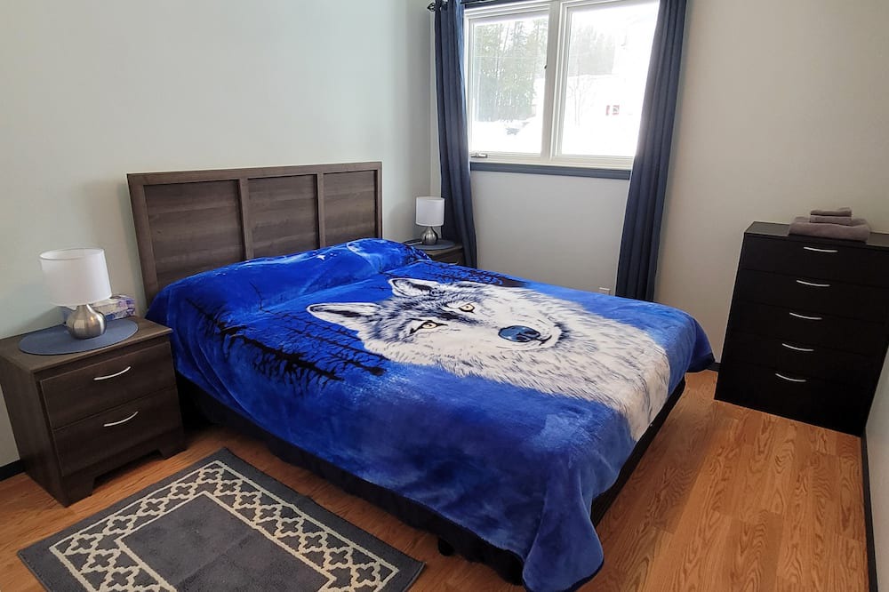 Photo of Bedroom in Whitehorse