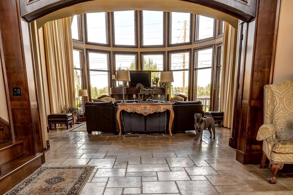 Photo of Livingroom in Inglewood