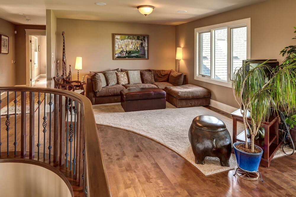 Photo of Livingroom in Inglewood