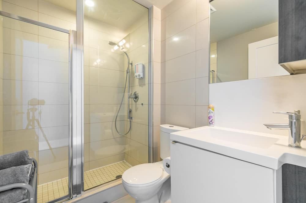 Photo of Bathroom in Toronto Entertainment District