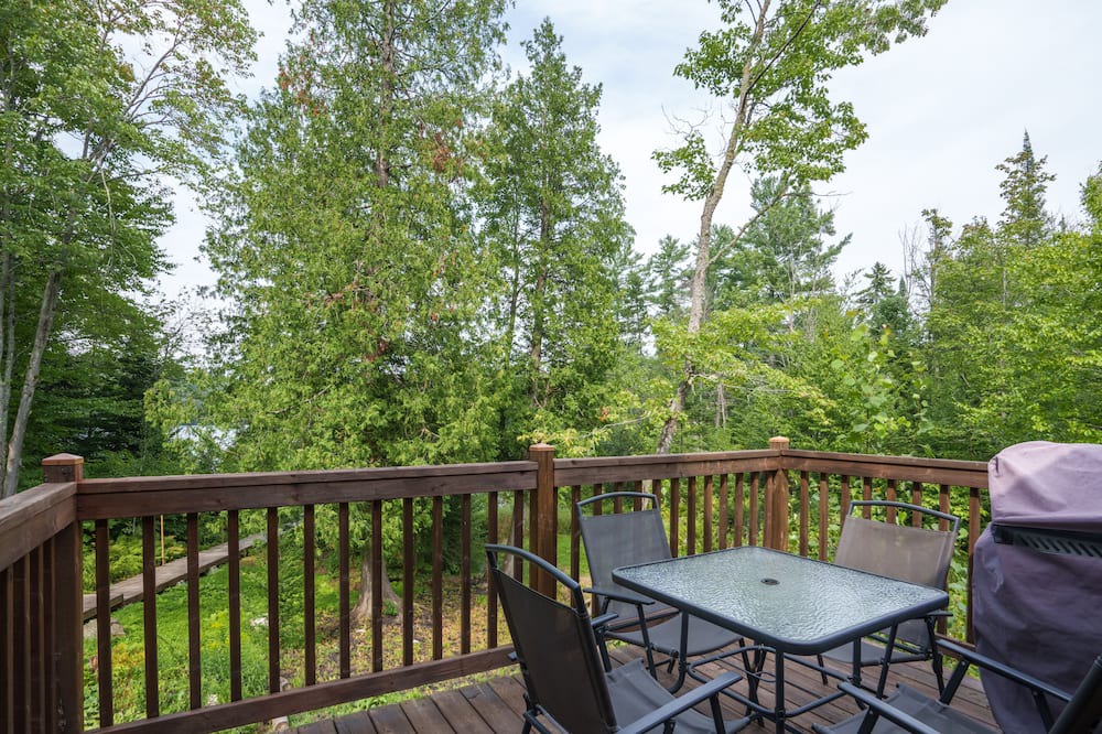 Photo of Patio Balcony in Sainte-Emelie-de-L'Energie