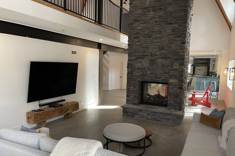 Photo of Livingroom in Torrance