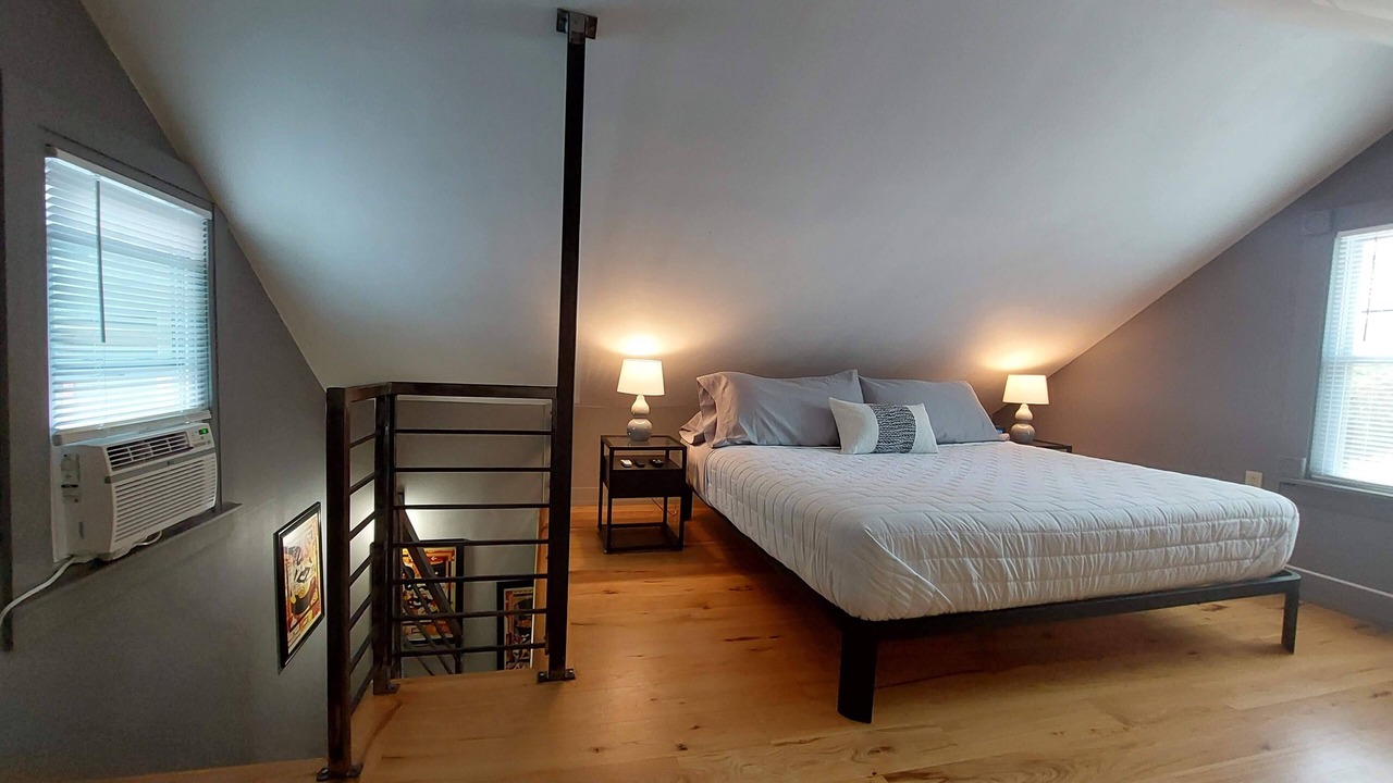 Photo of Bedroom in Tremont