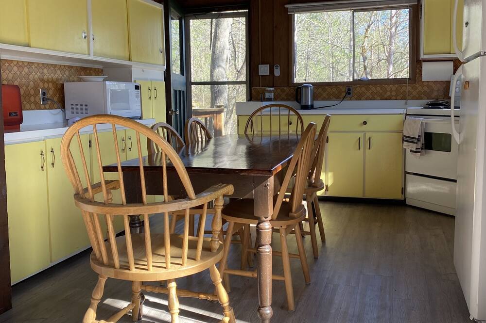 Photo of Kitchen in Georgian Bay