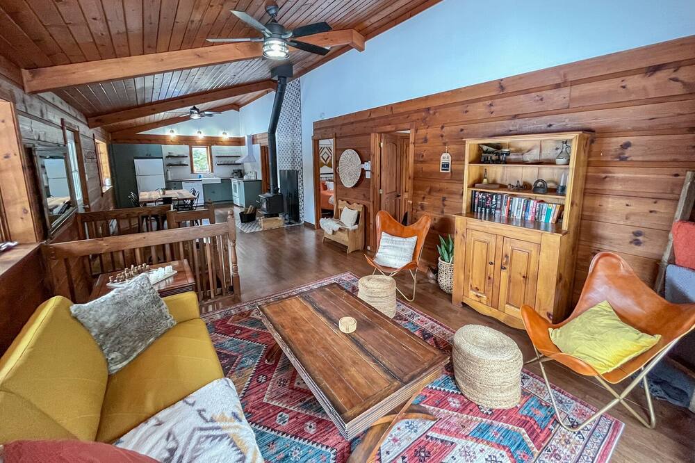 Photo of Livingroom in Entrelacs