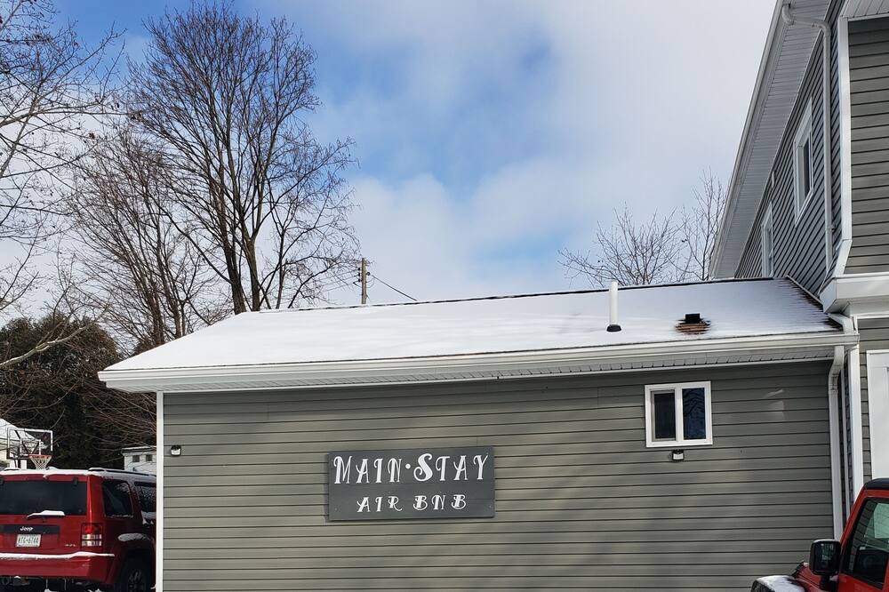 Photo of Outdoor in Perry