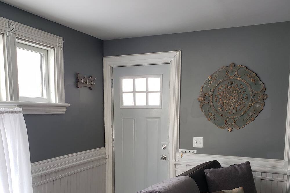 Photo of Livingroom in Perry