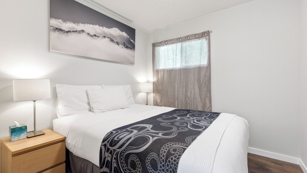 Photo of Bedroom in Mount Currie