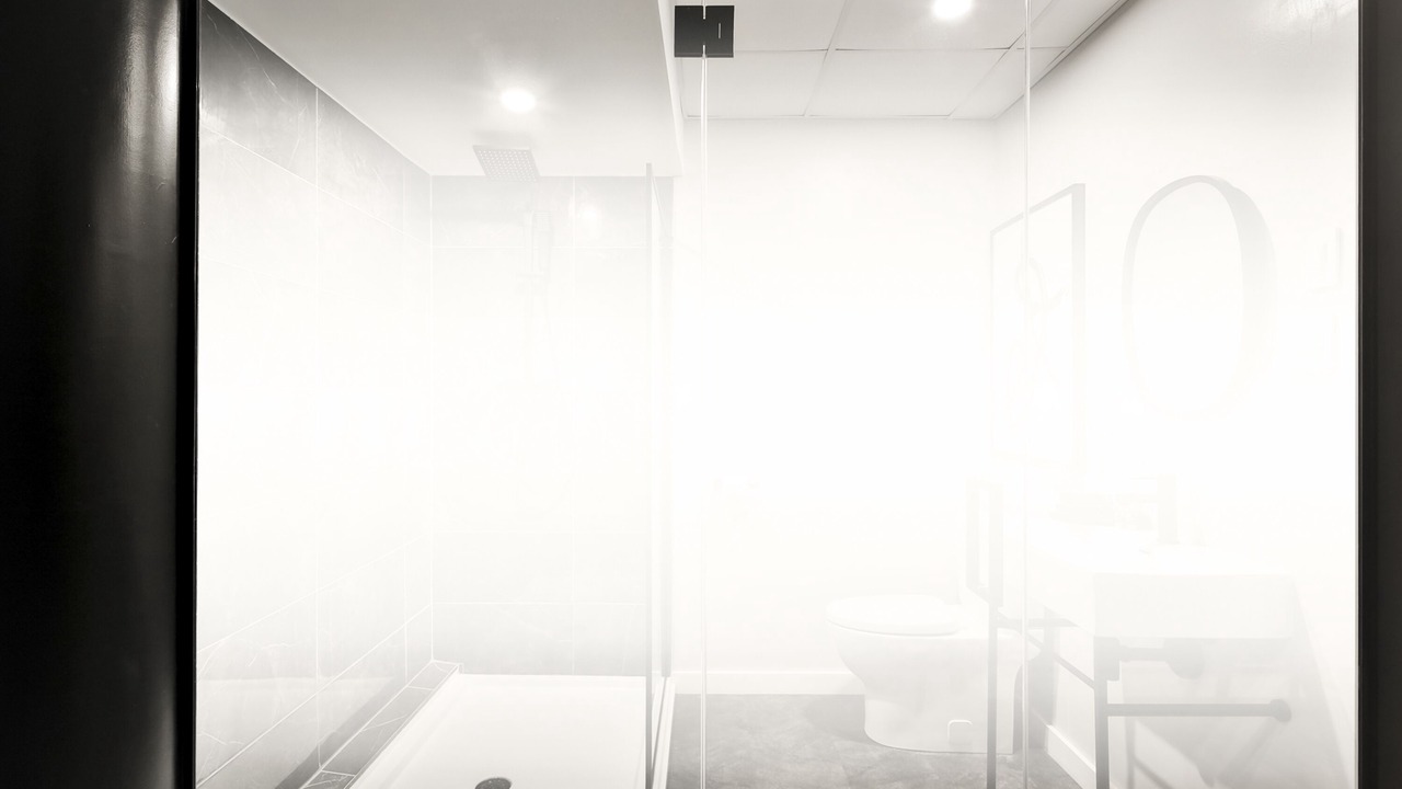 Photo of Bathroom in Ville-Marie