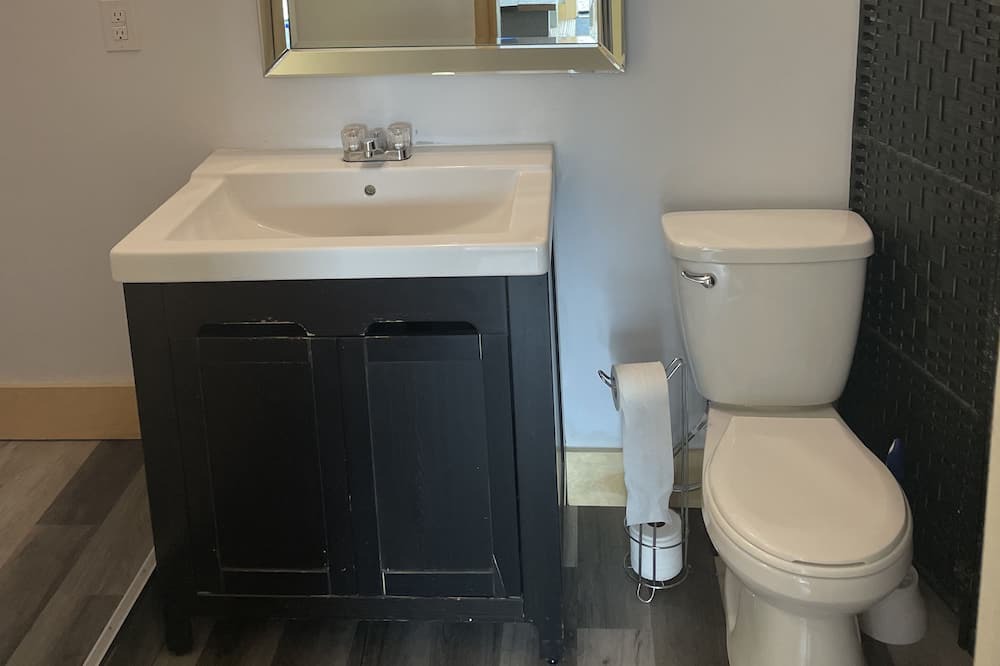 Photo of Bathroom in Masson-Angers