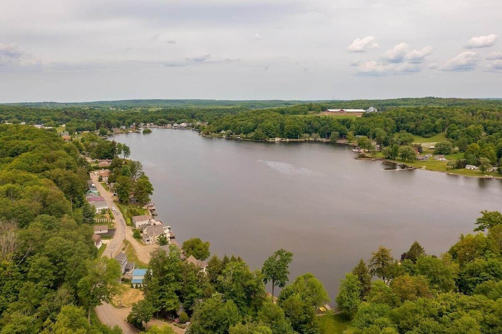 Photo of Others in Findley Lake