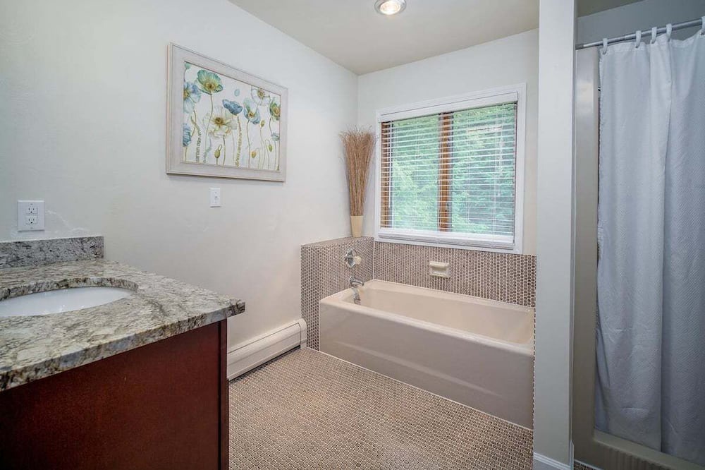 Photo of Bathroom in Findley Lake