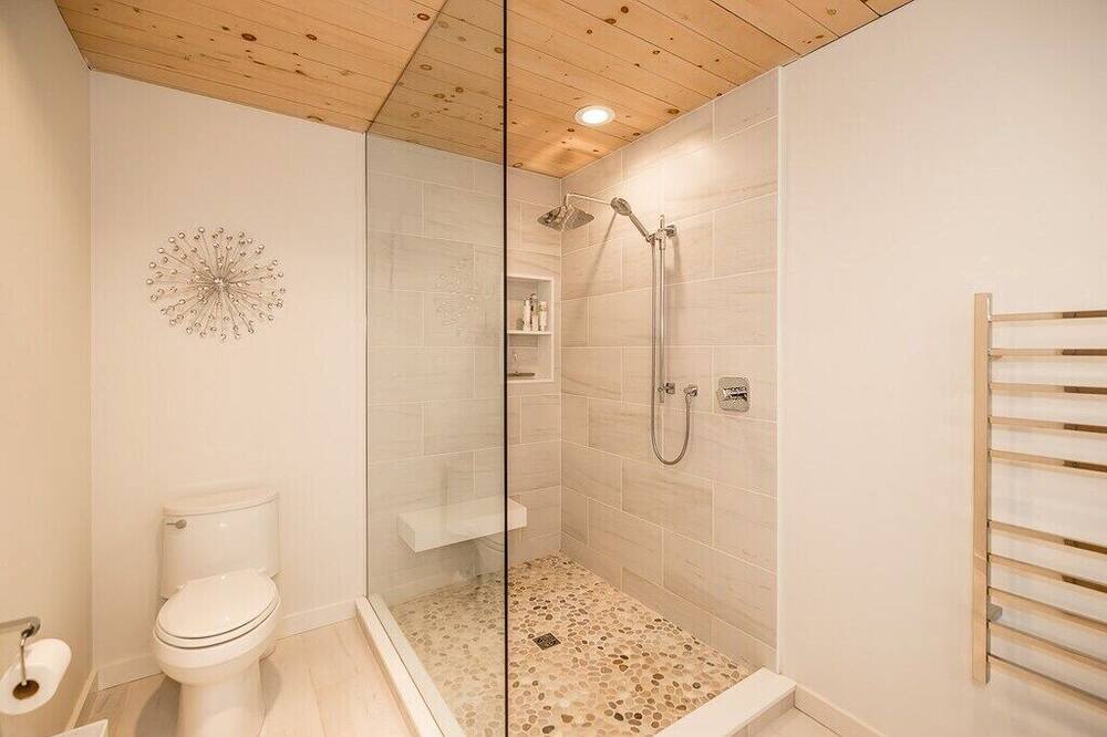 Photo of Bathroom in Ramara