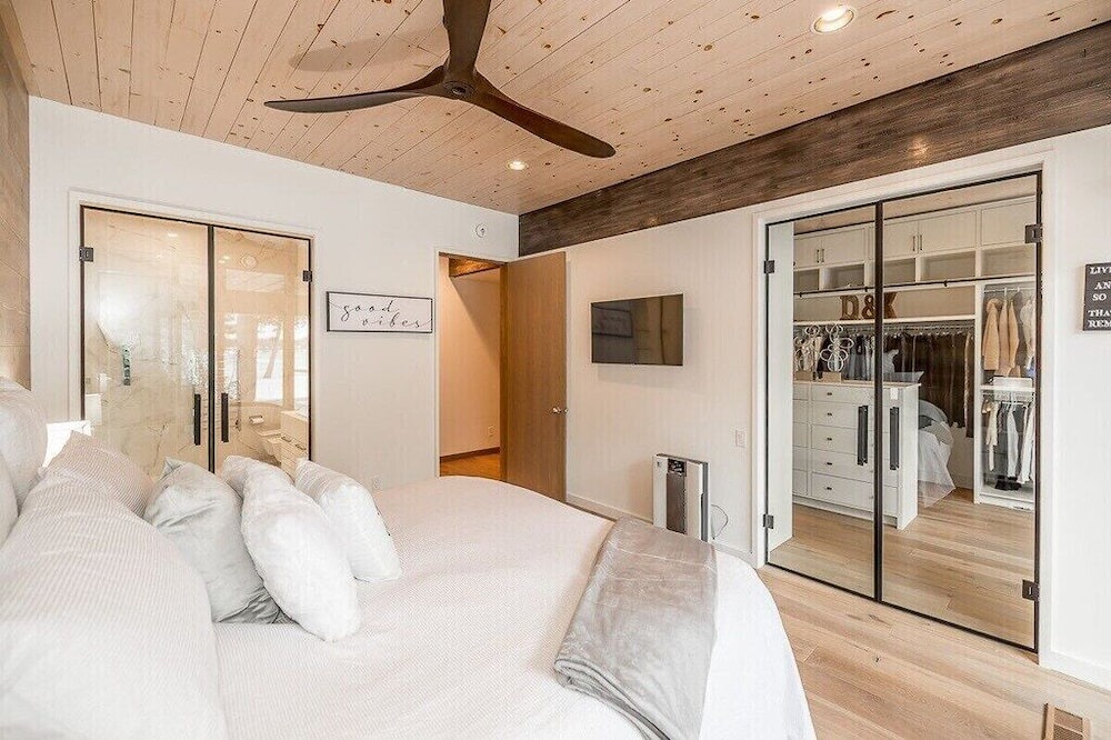 Photo of Bedroom in Ramara