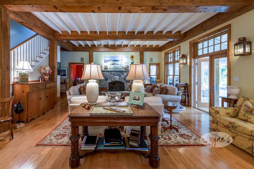 Photo of Livingroom in Bala