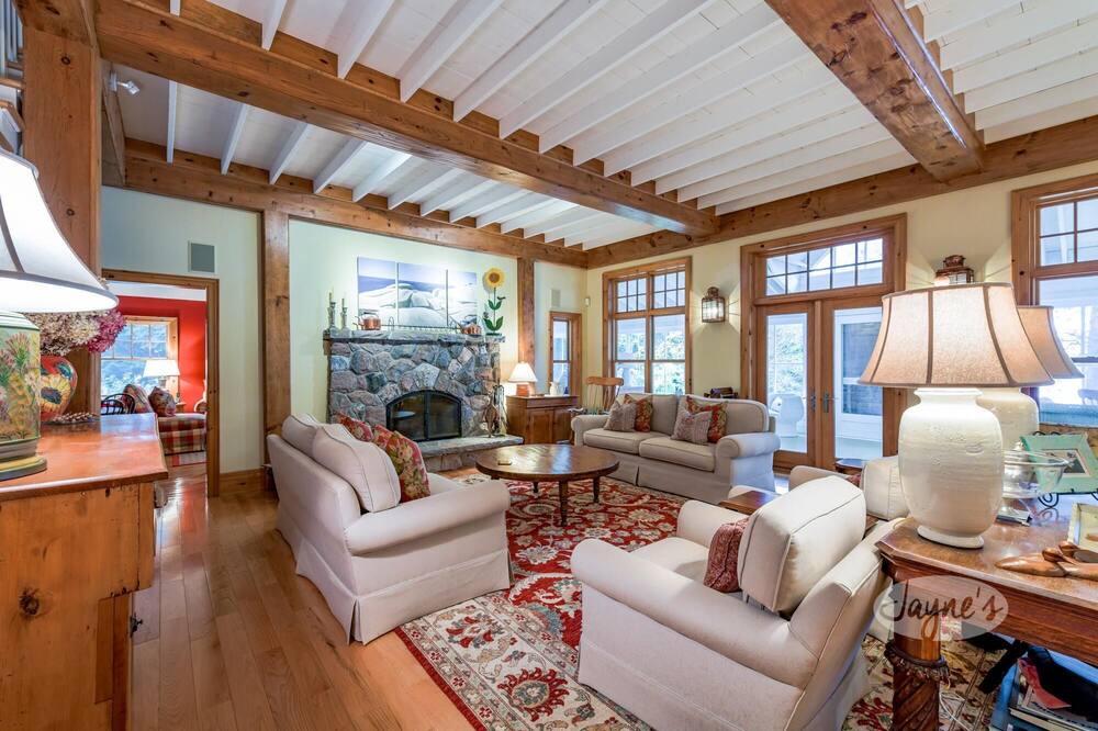 Photo of Livingroom in Bala