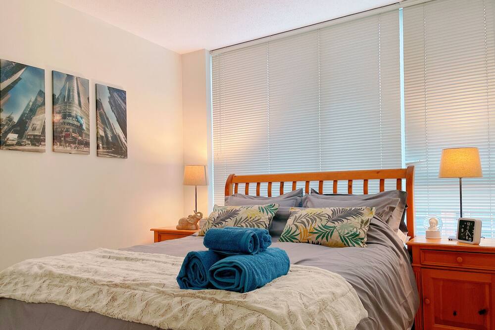 Photo of Bedroom in Crosstown