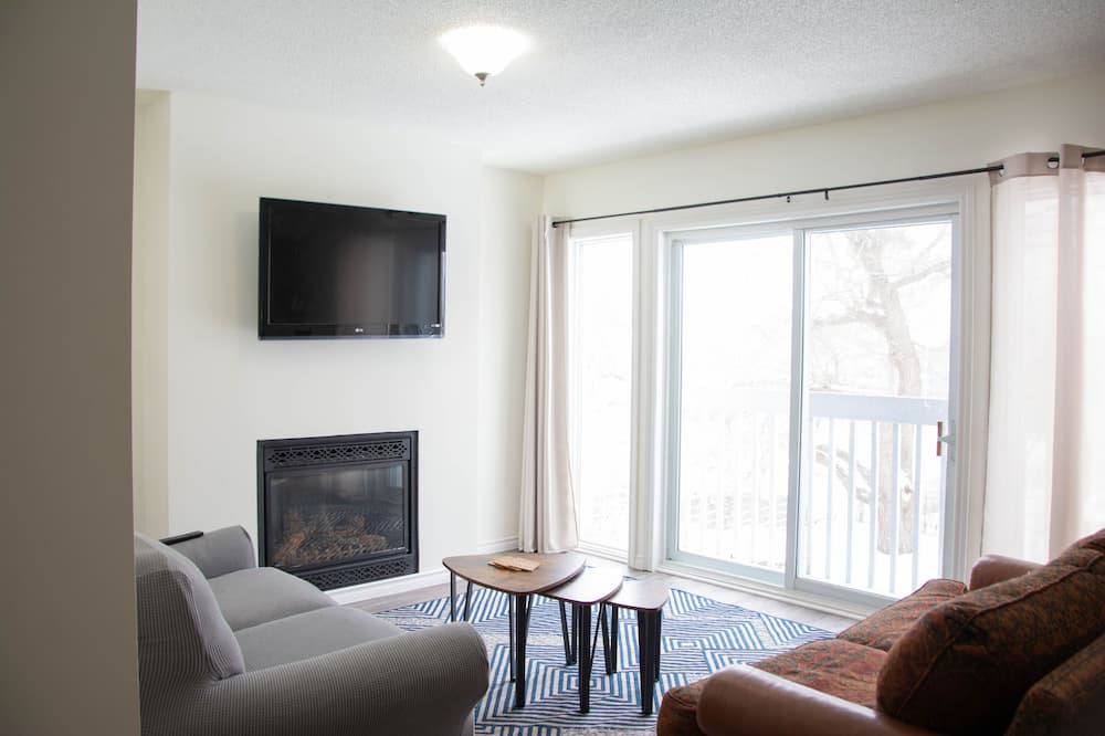 Photo of Livingroom in Penetanguishene