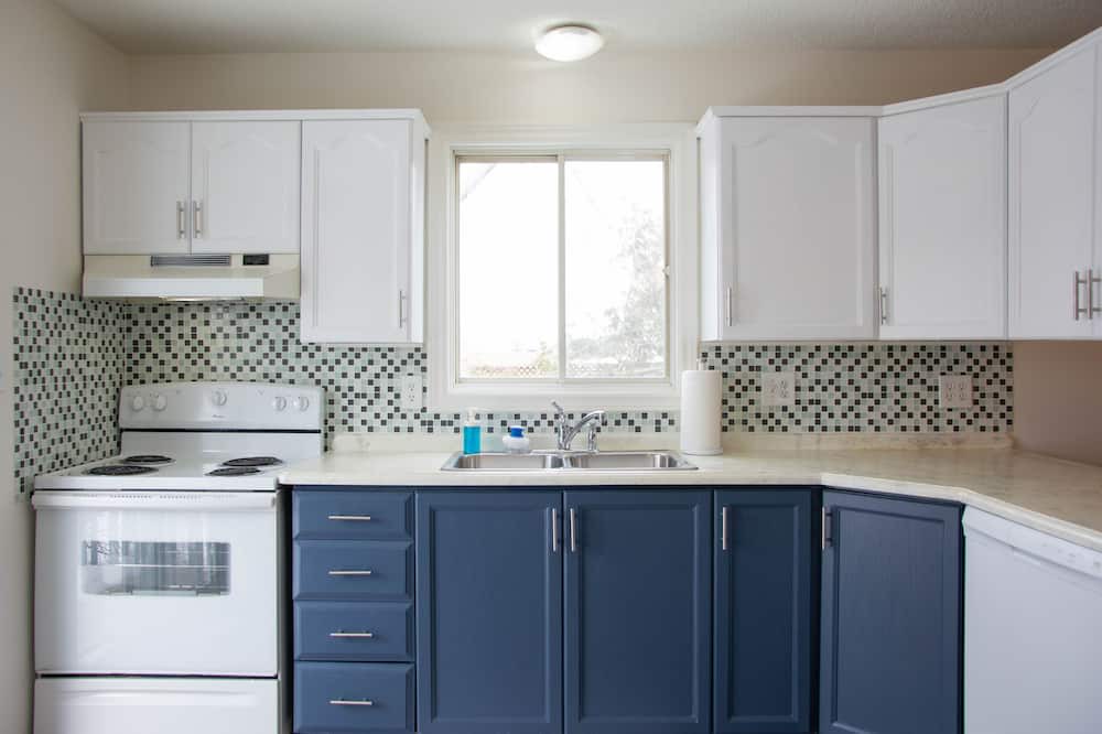 Photo of Kitchen in Penetanguishene