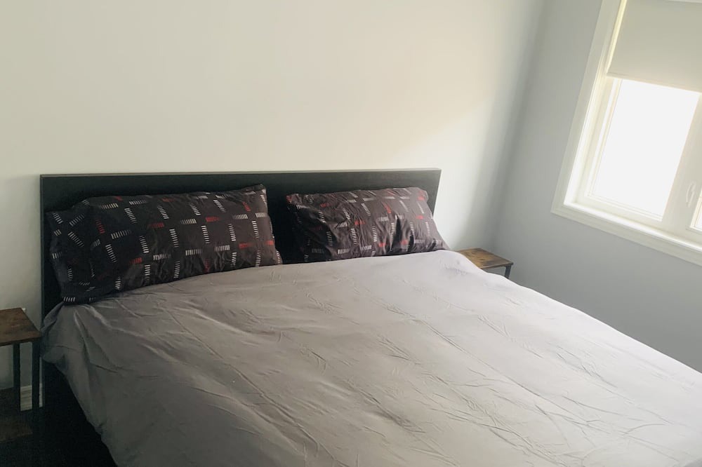 Photo of Bedroom in Richmond Hill
