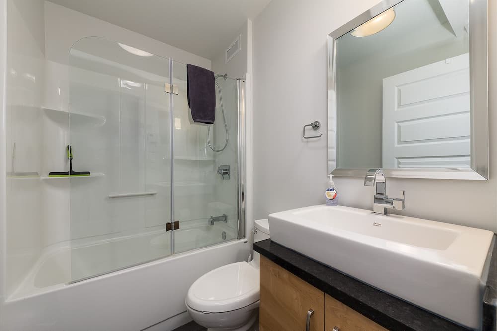 Photo of Bathroom in Baie-St-Paul