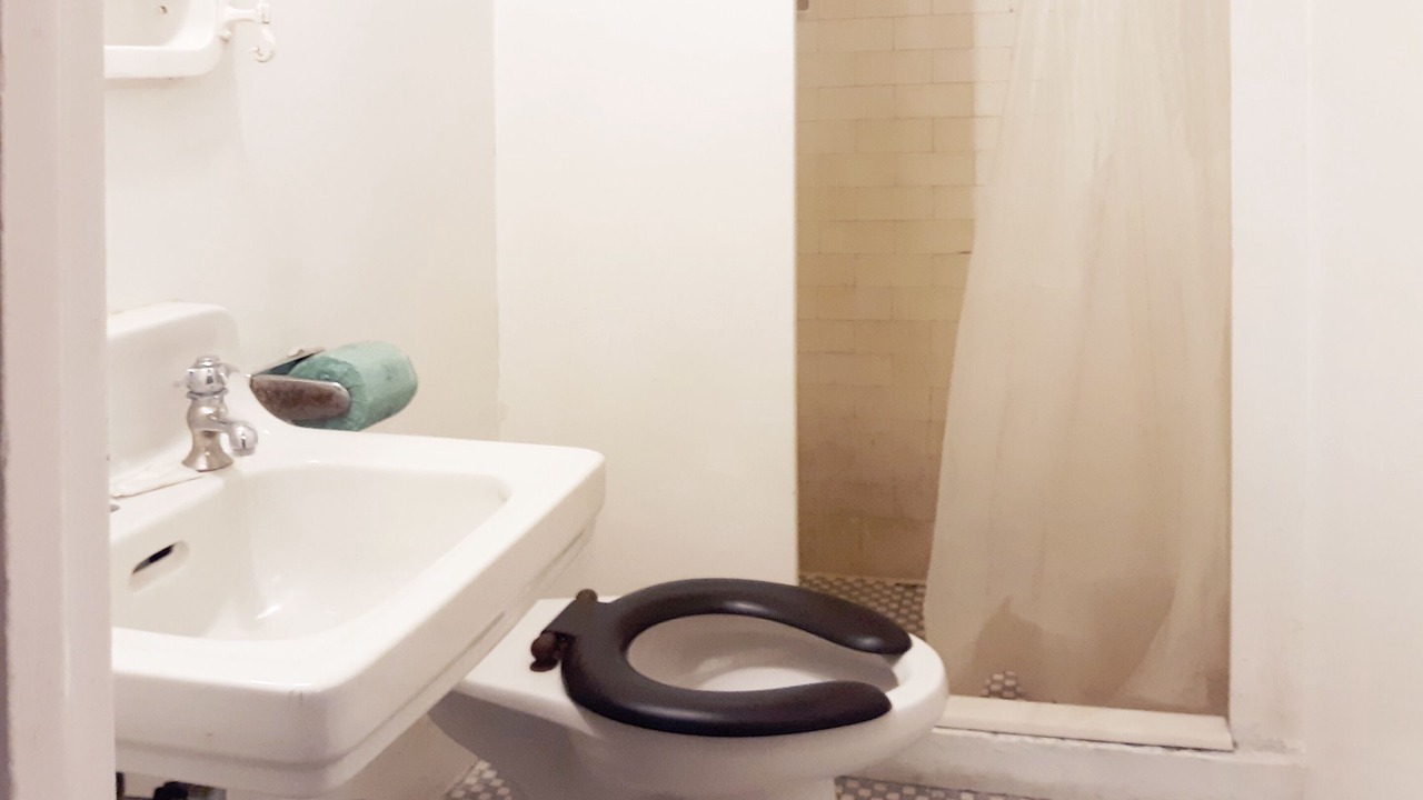 Photo of Bathroom in Derrick City