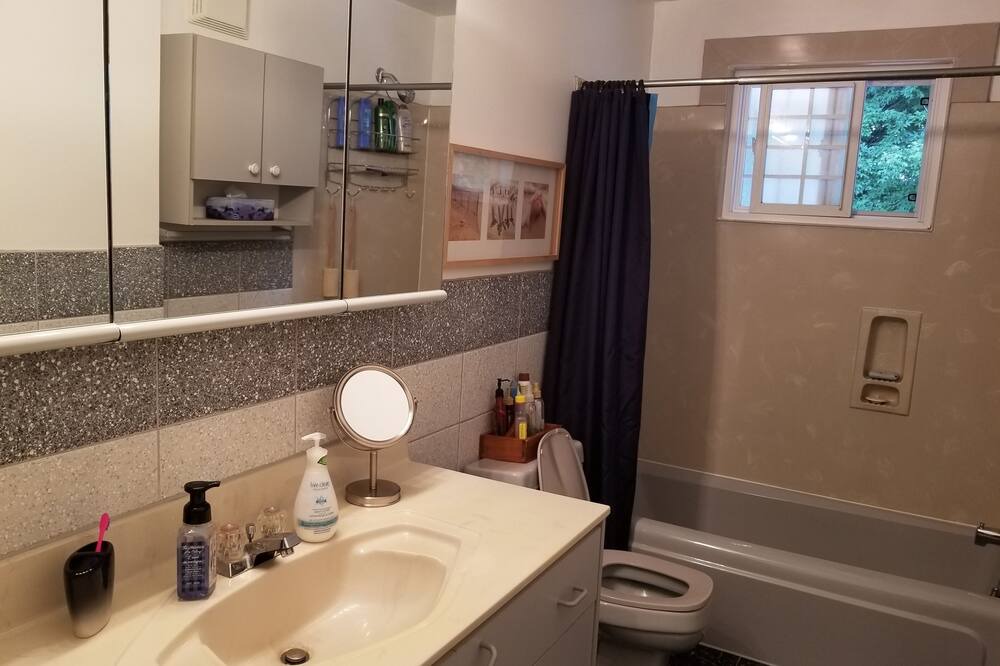 Photo of Bathroom in Woodstock