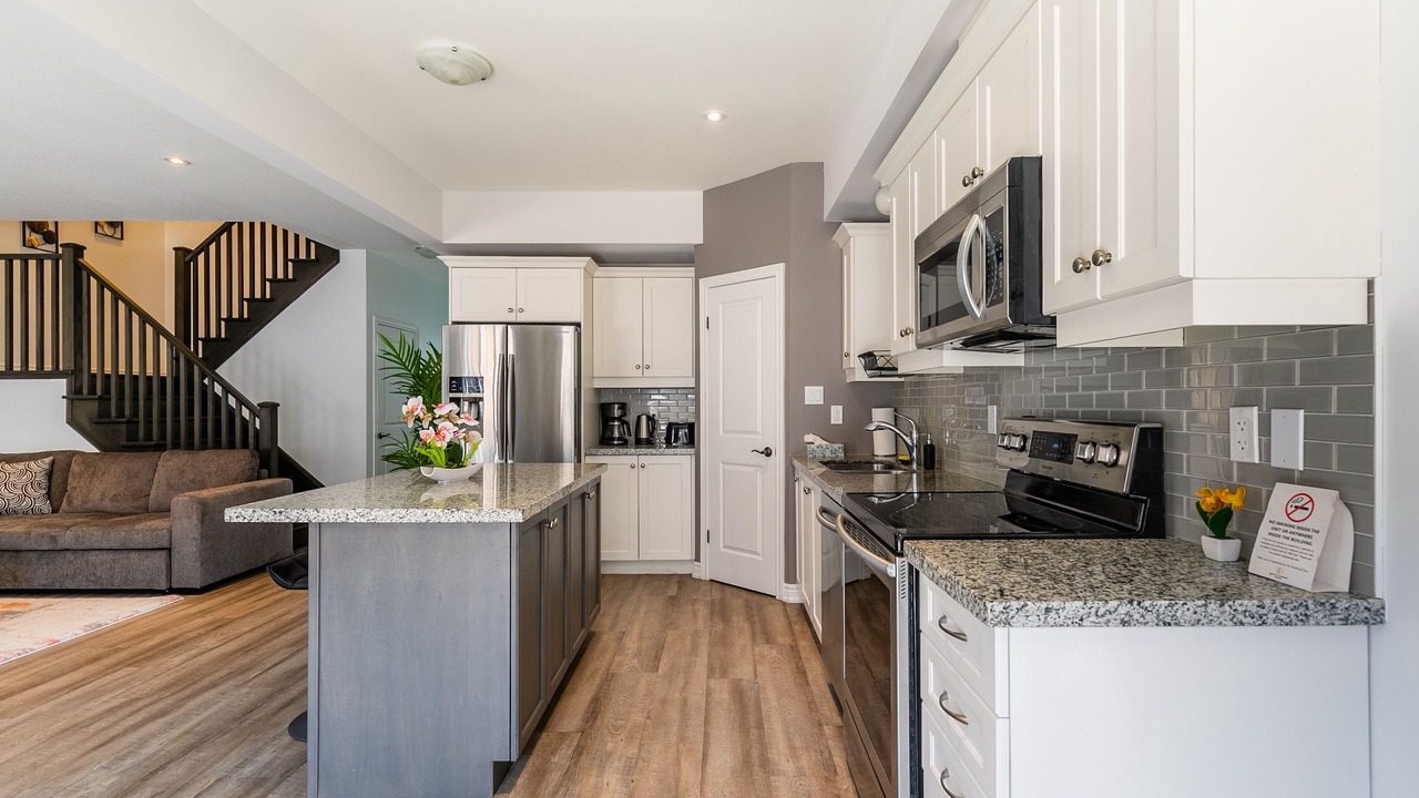 Photo of Kitchen in Stoney Creek