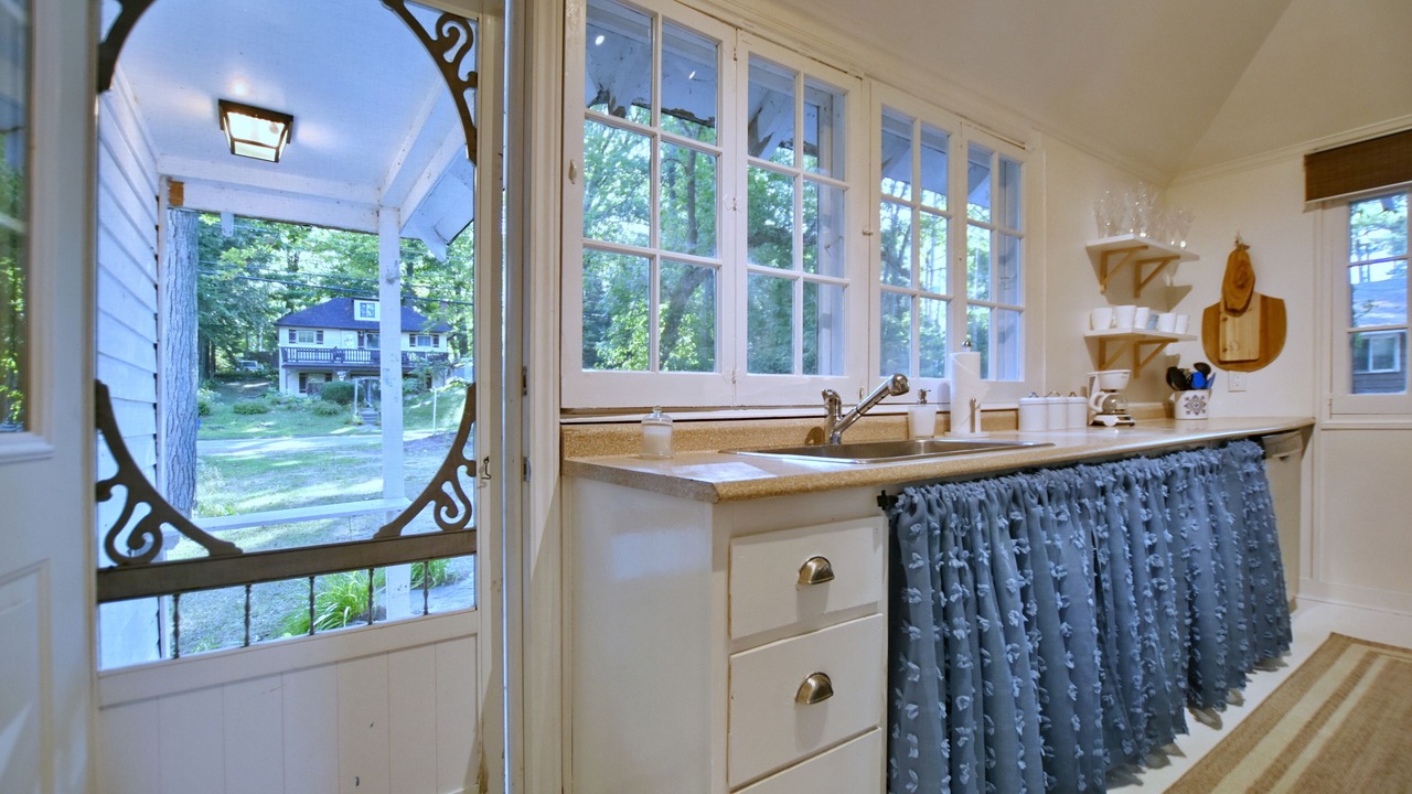 Photo of Kitchen in Tiny