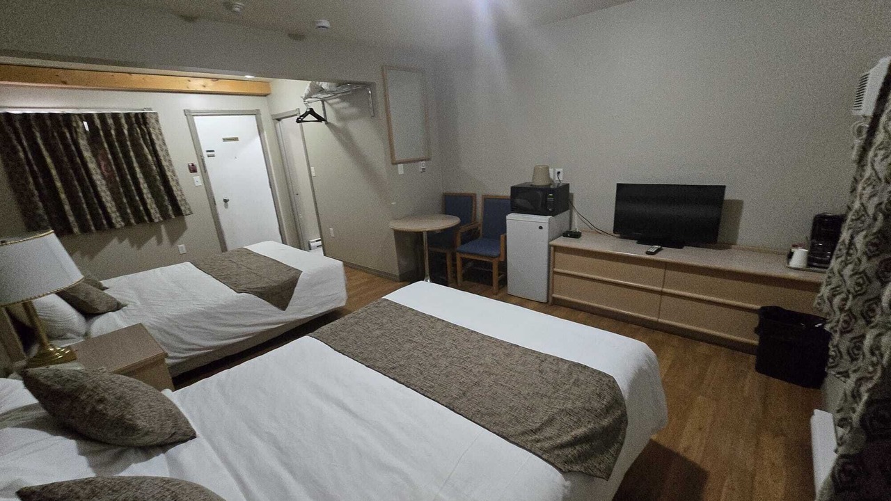 Photo of Bedroom in Minnedosa